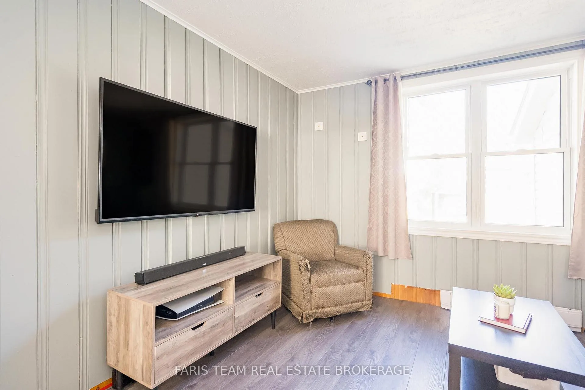 Photo 19 of 409 Dominion Avenue, Midland — HOMEH