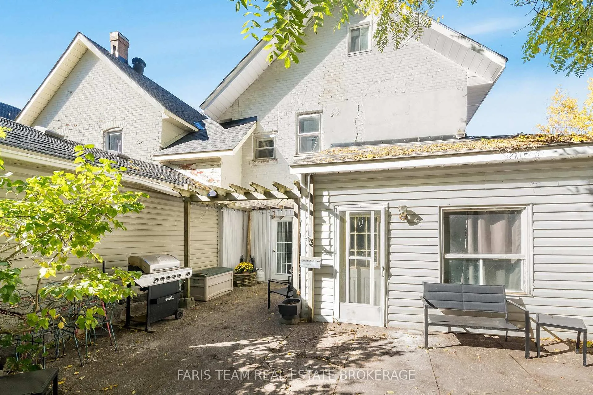 Photo 32 of 409 Dominion Avenue, Midland — HOMEH