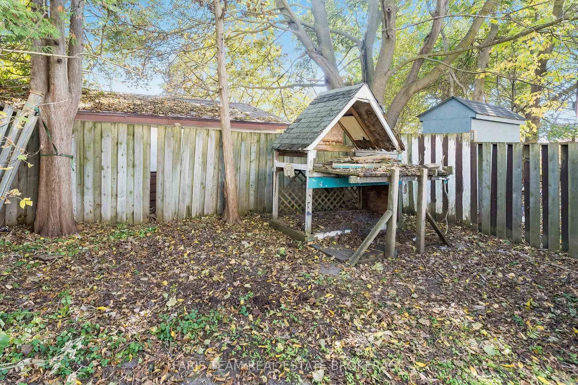 Photo 35 of 409 Dominion Avenue, Midland — HOMEH