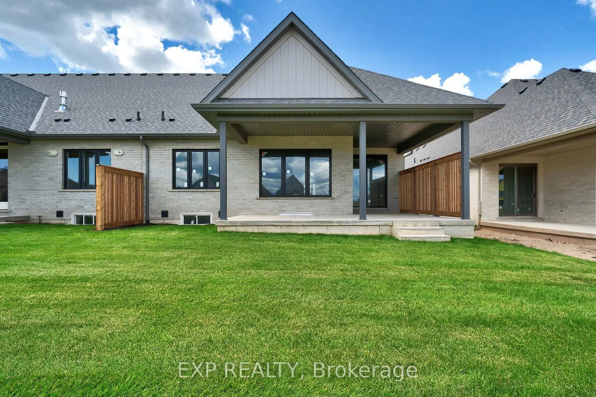 Photo 48 of Unit G, 304 Perth Trail, Welland, Hwy 406/Welland — HOMEH