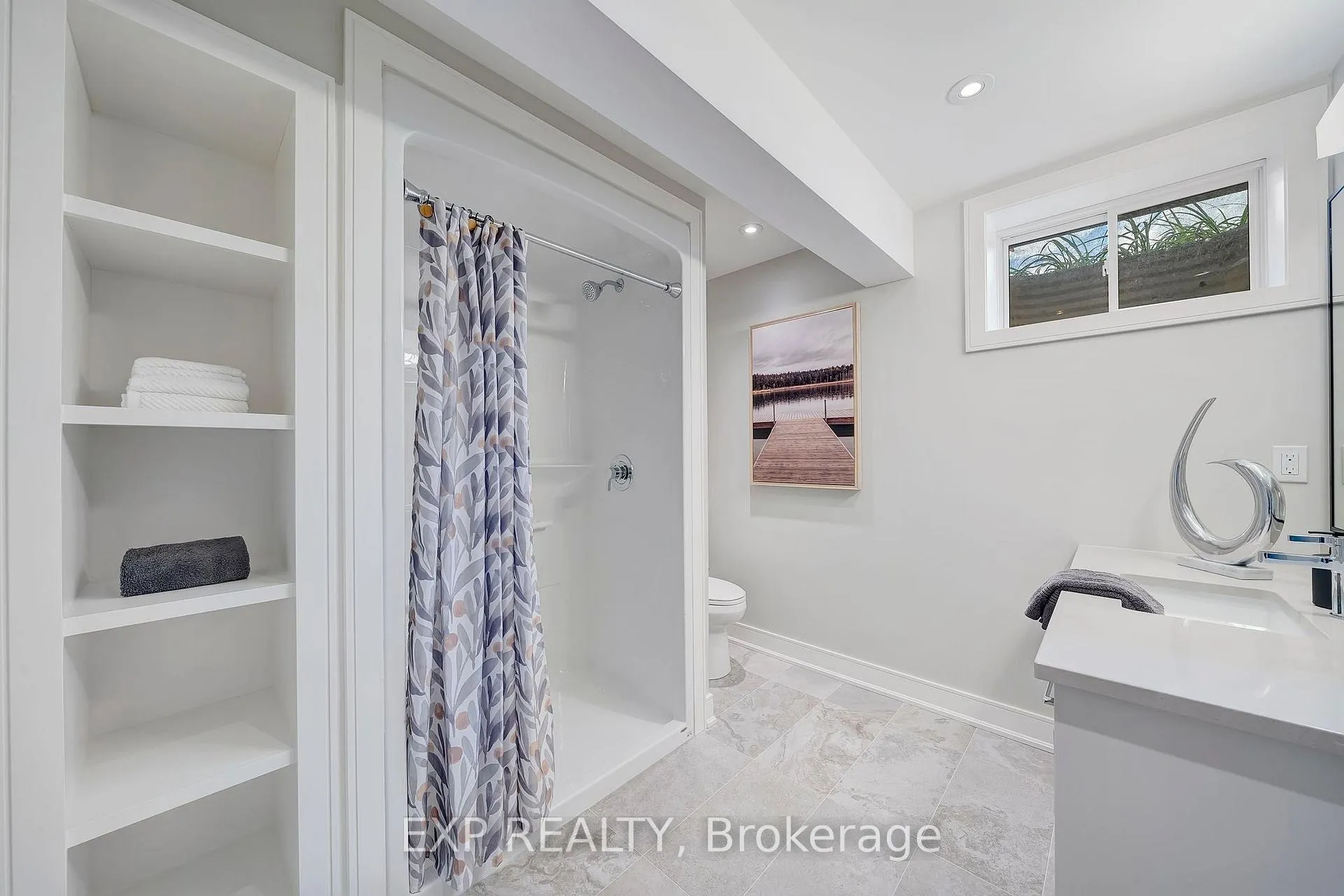 Photo 76 of Unit G, 304 Perth Trail, Welland, Hwy 406/Welland — HOMEH