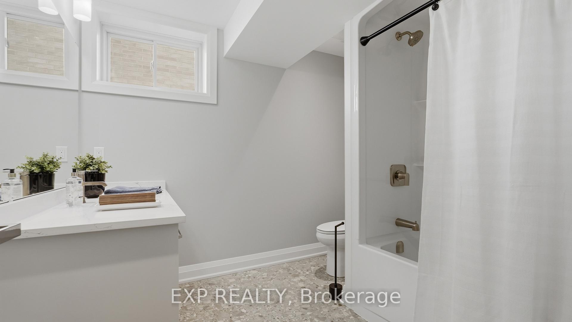 Photo 42 of Unit G, 304 Perth Trail, Welland, Hwy 406/Welland — HOMEH