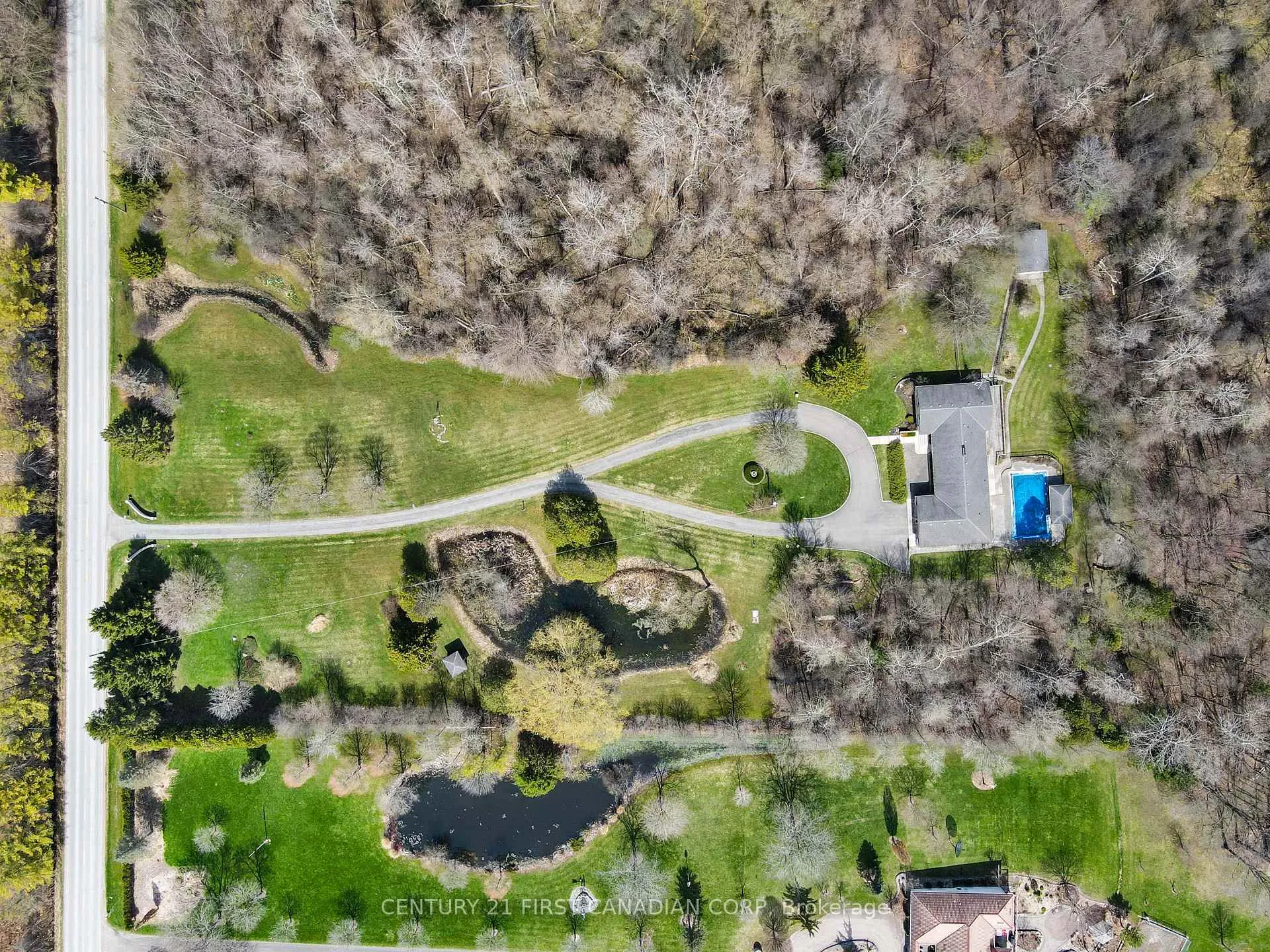 Photo 2 of 9565 Oxbow Drive, Middlesex Centre, Rural Middlesex Centre — HOMEH