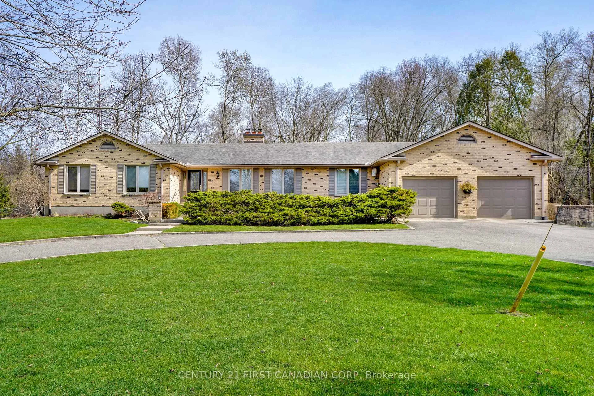 Photo 3 of 9565 Oxbow Drive, Middlesex Centre, Rural Middlesex Centre — HOMEH