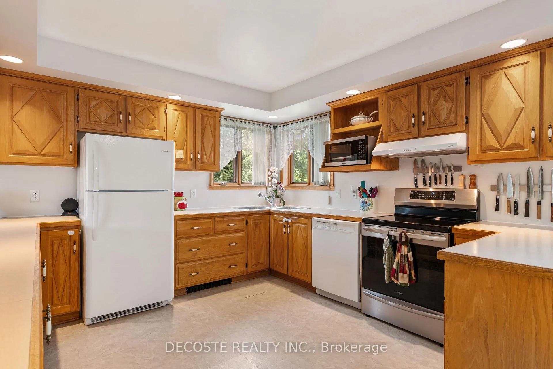 Photo 17 of 20351 Pineview Crescent, South Glengarry, South Glengarry (Lancaster) Twp — HOMEH