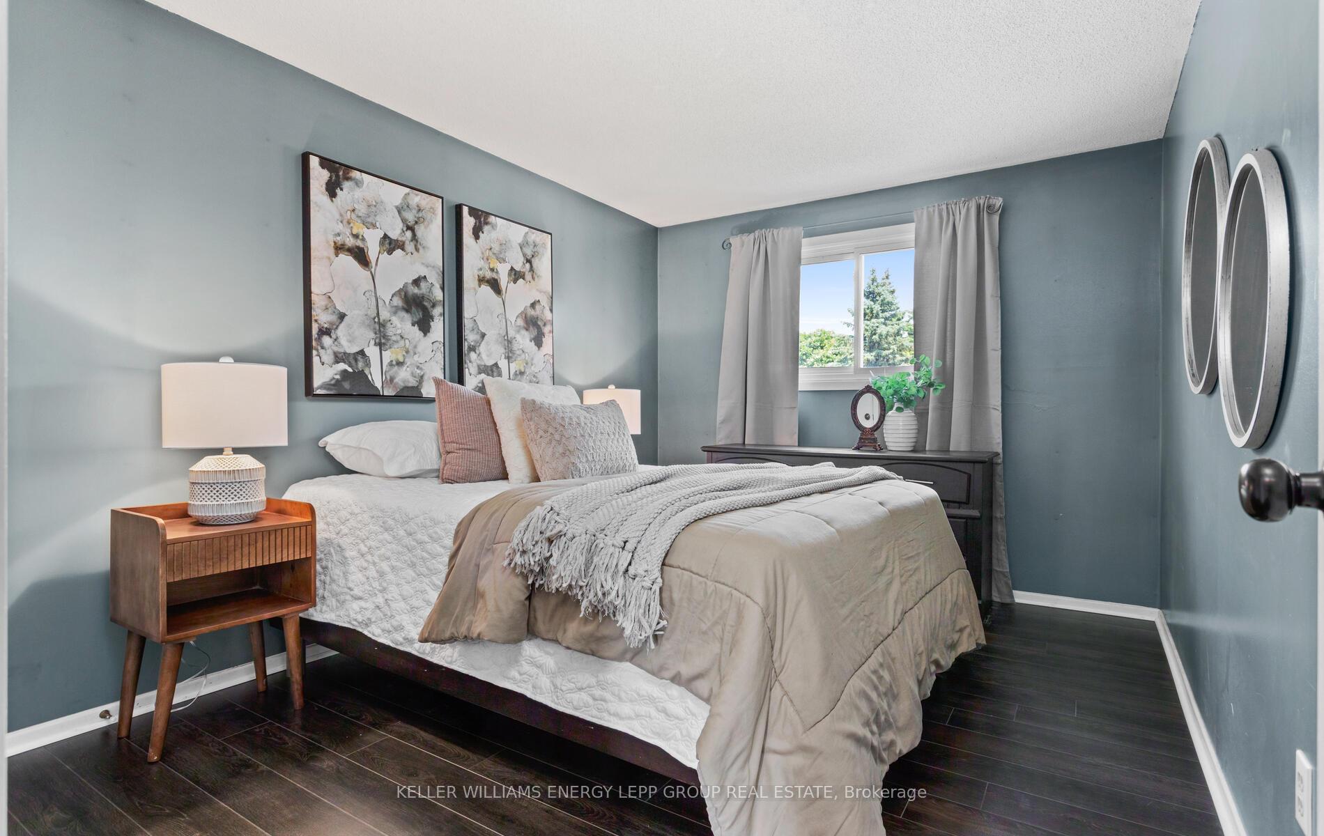Photo 29 of 24 Kingsview Court, Clarington, Courtice — HOMEH