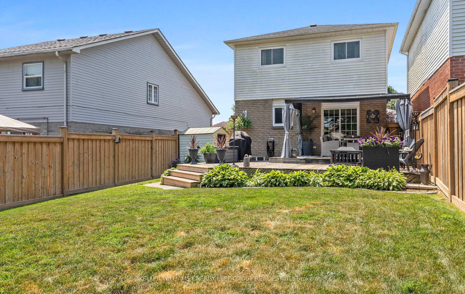 Photo 39 of 24 Kingsview Court, Clarington, Courtice — HOMEH