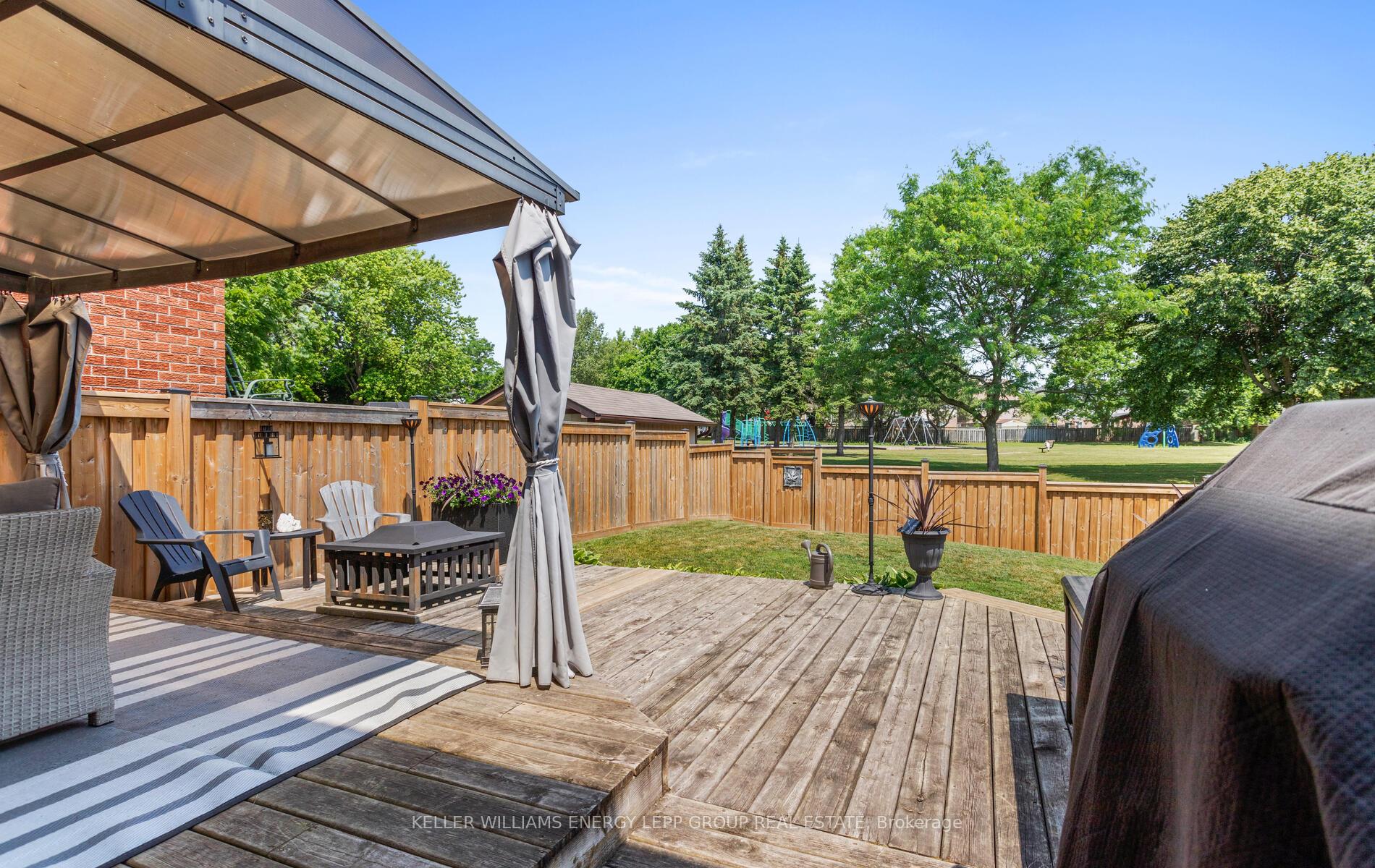 Photo 41 of 24 Kingsview Court, Clarington, Courtice — HOMEH