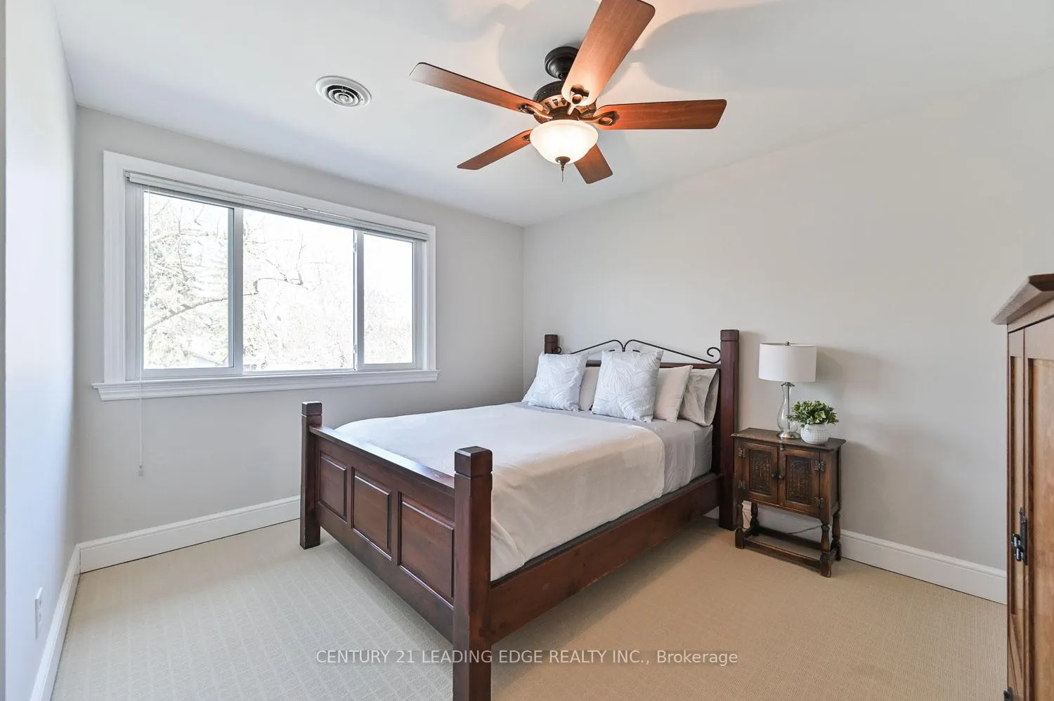 Photo 32 of 75 Emmeloord Crescent, Markham, Unionville — HOMEH