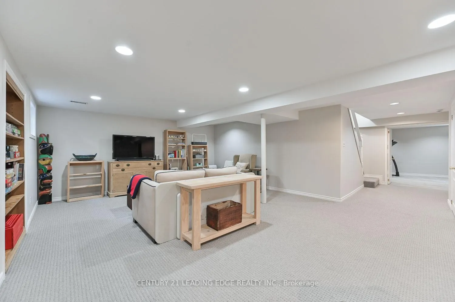 Photo 37 of 75 Emmeloord Crescent, Markham, Unionville — HOMEH