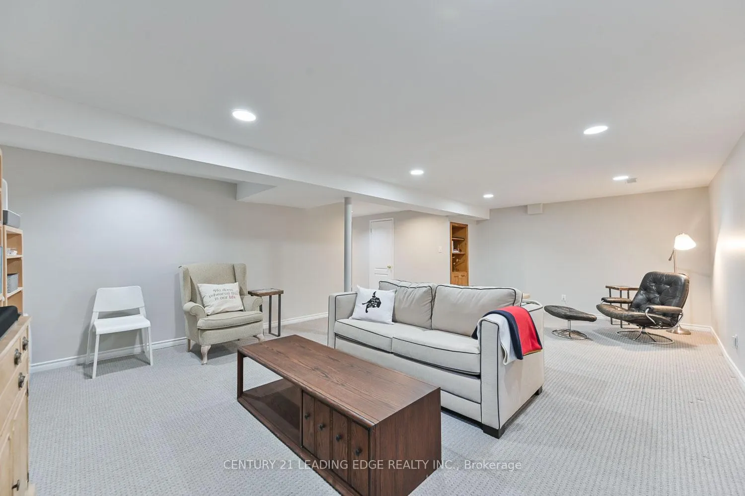 Photo 38 of 75 Emmeloord Crescent, Markham, Unionville — HOMEH