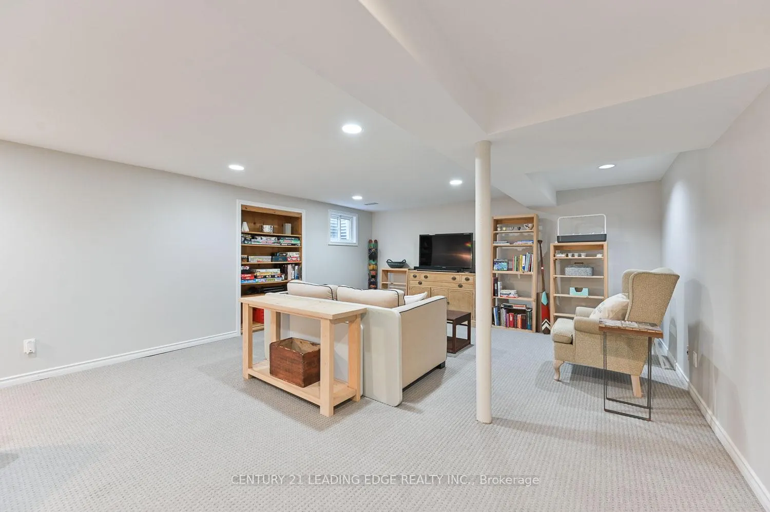 Photo 39 of 75 Emmeloord Crescent, Markham, Unionville — HOMEH