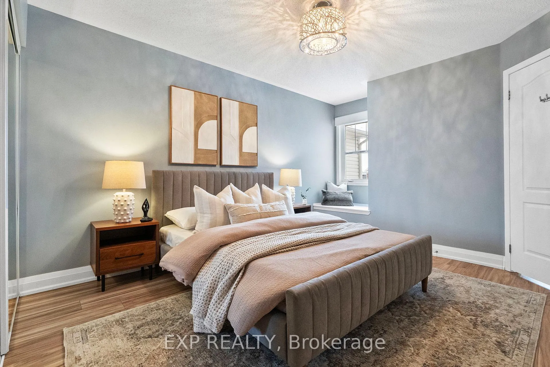 Photo 15 of 945 Deverell Place, Milton, Coates — HOMEH