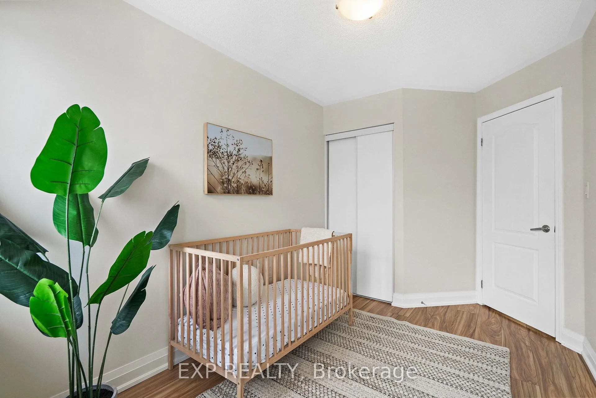 Photo 19 of 945 Deverell Place, Milton, Coates — HOMEH