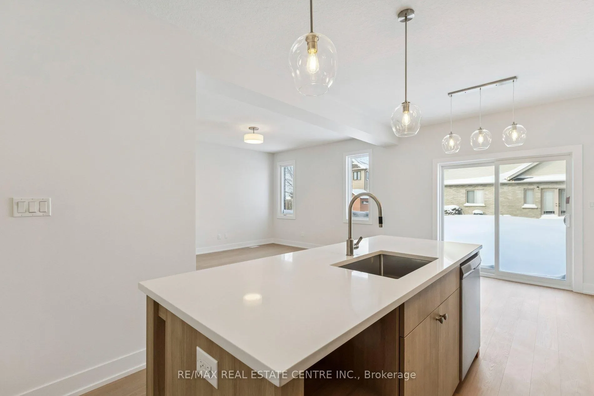 Photo 14 of 123 Maple Street, Mapleton, Drayton — HOMEH