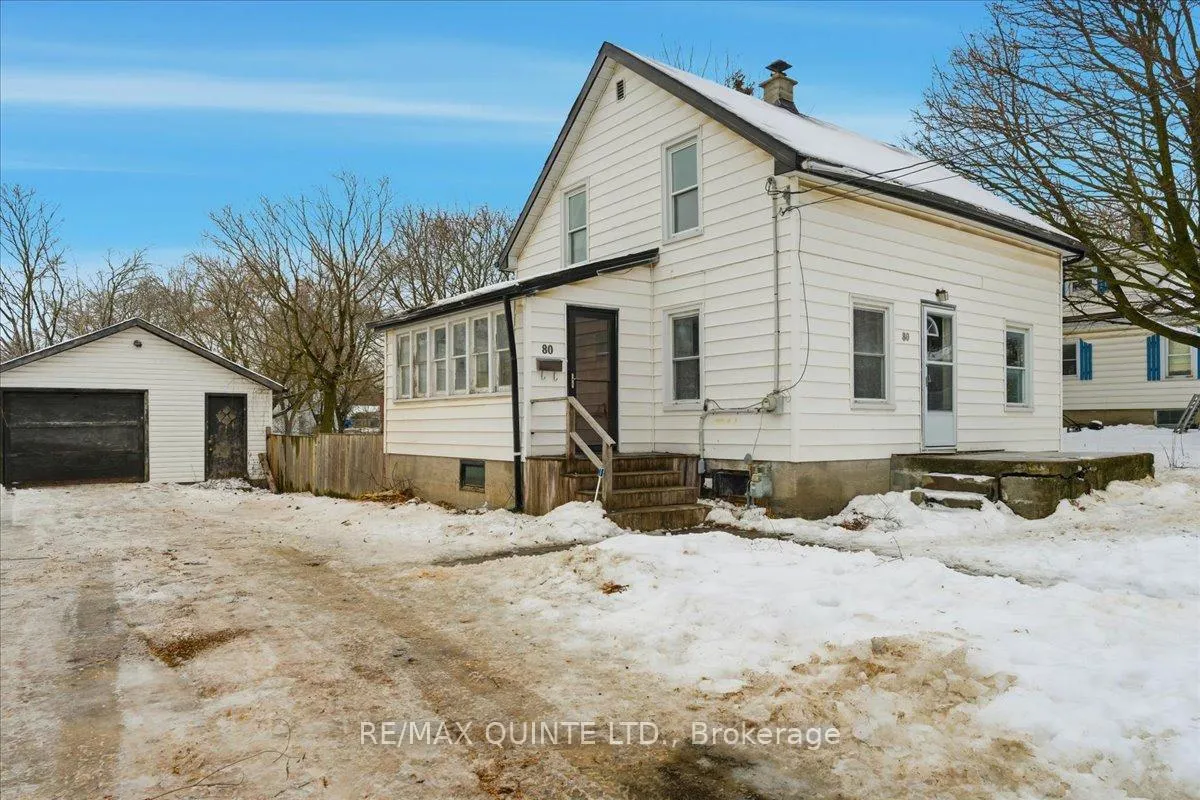 Photo 3 of 80 St Charles Street, Belleville, Belleville Ward — HOMEH