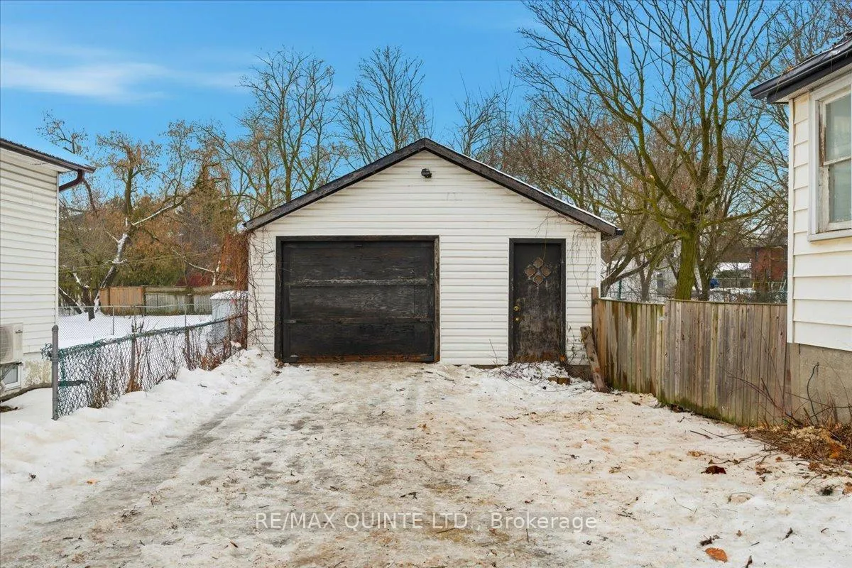 Photo 33 of 80 St Charles Street, Belleville, Belleville Ward — HOMEH