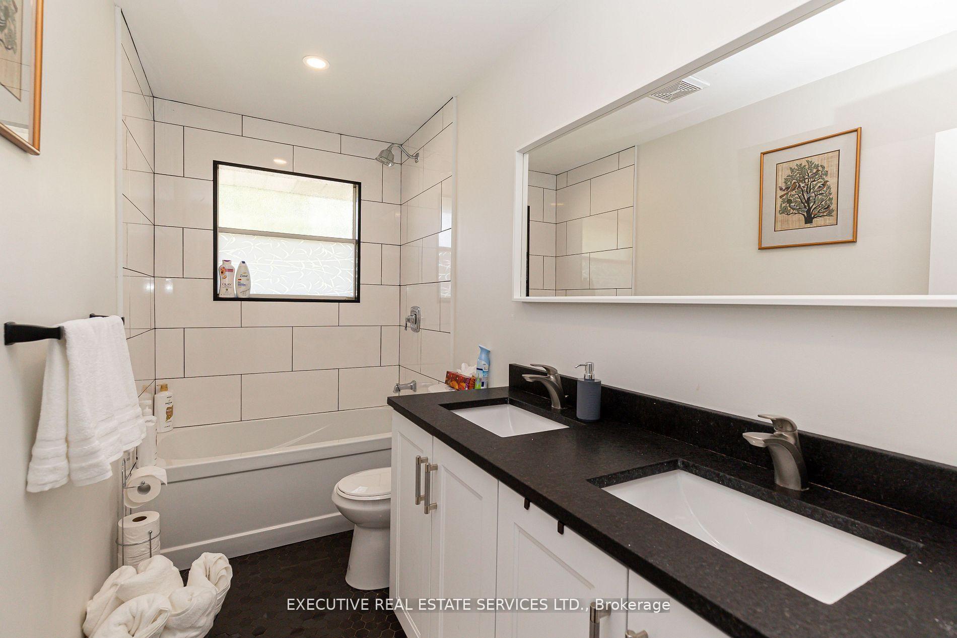 Photo 18 of 44 Woodsview Avenue, Grimsby, Grimsby Beach — HOMEH