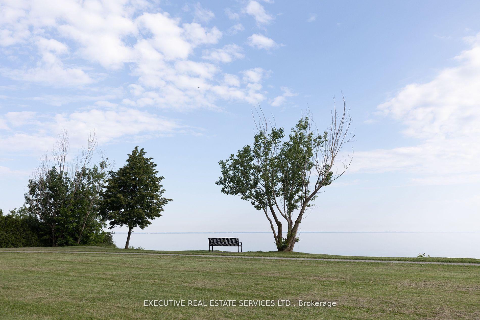 Photo 22 of 44 Woodsview Avenue, Grimsby, Grimsby Beach — HOMEH