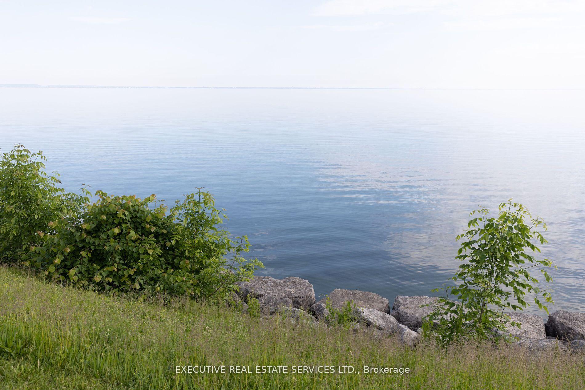 Photo 24 of 44 Woodsview Avenue, Grimsby, Grimsby Beach — HOMEH