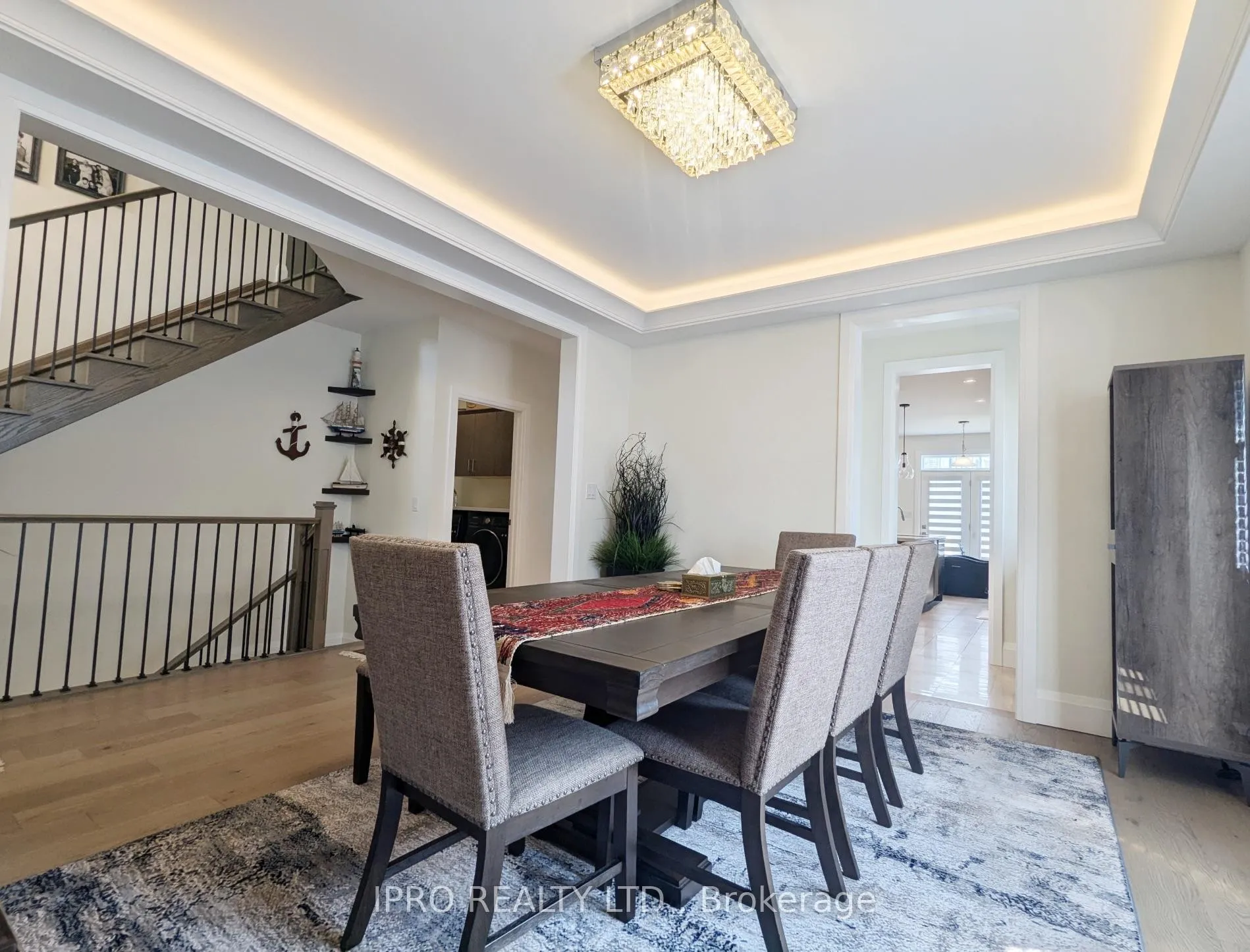 Photo 10 of 23 Higham Place, Clarington, Bowmanville — HOMEH