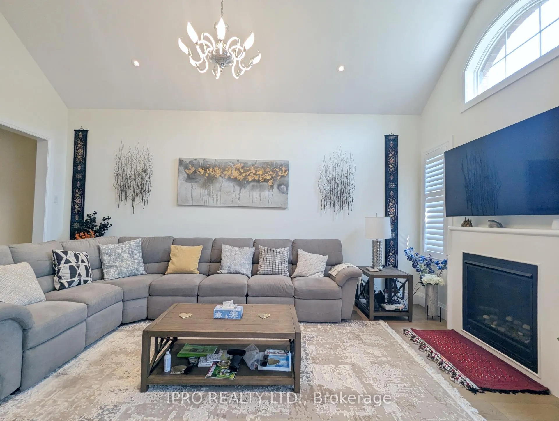 Photo 17 of 23 Higham Place, Clarington, Bowmanville — HOMEH