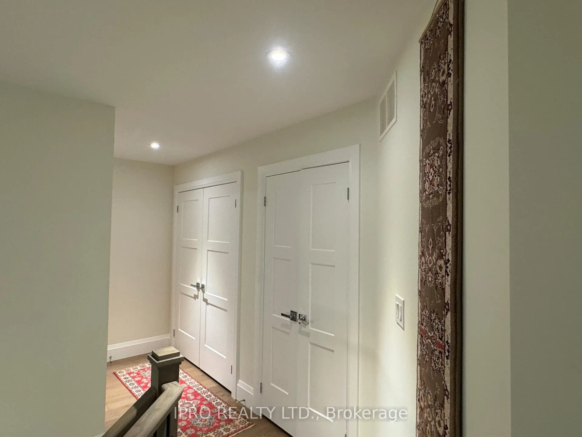Photo 39 of 23 Higham Place, Clarington, Bowmanville — HOMEH