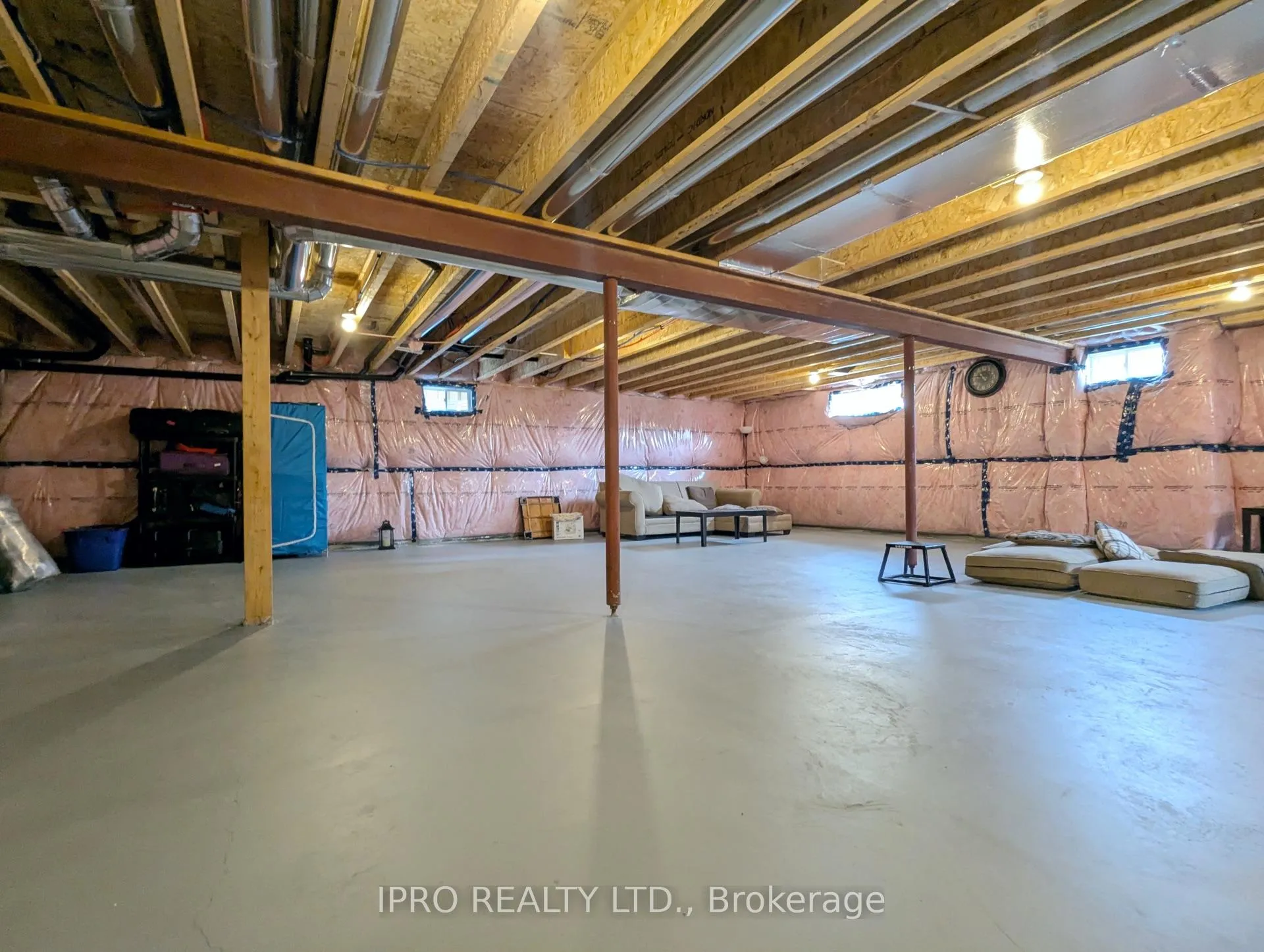 Photo 41 of 23 Higham Place, Clarington, Bowmanville — HOMEH