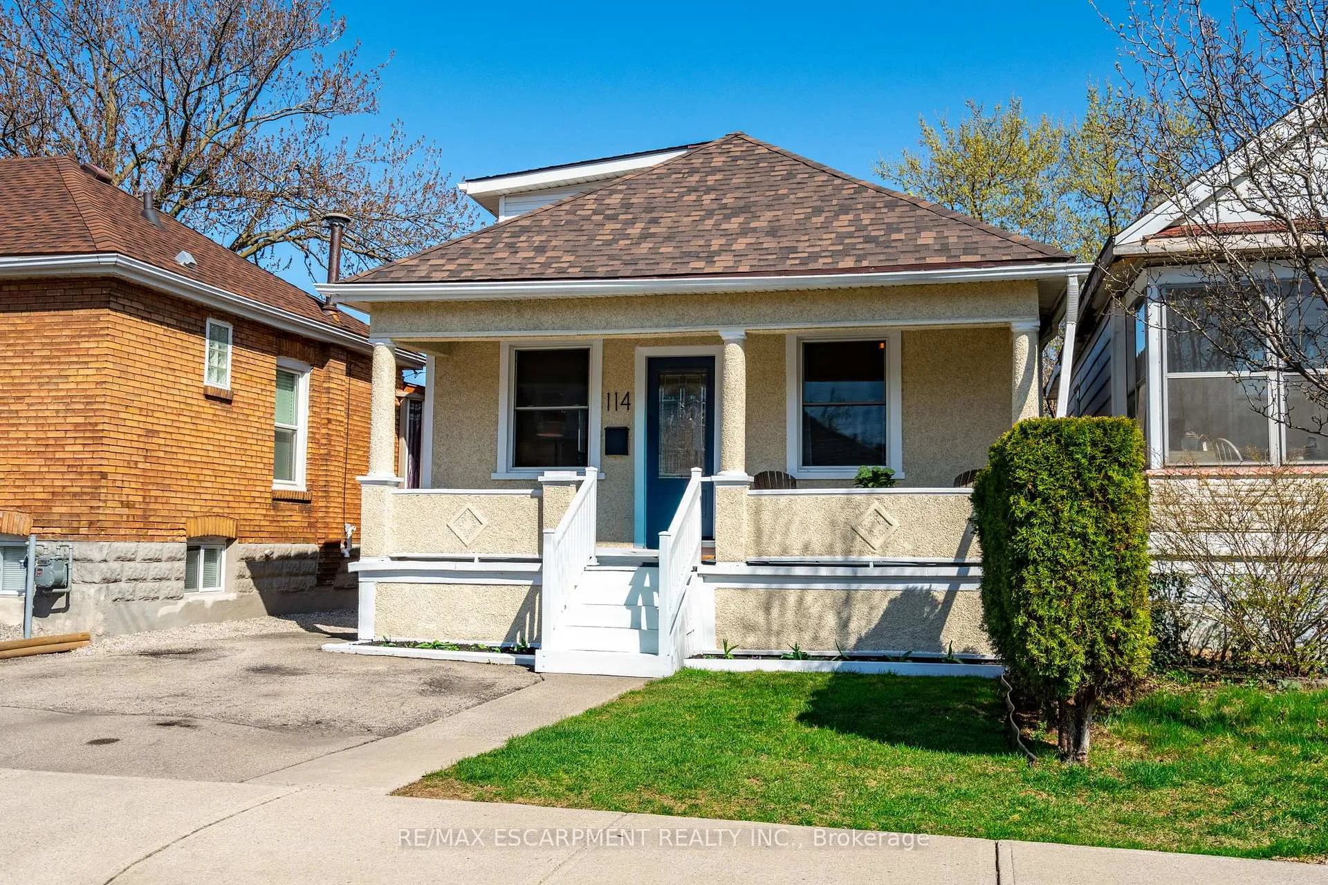 Front of 114 London Street N