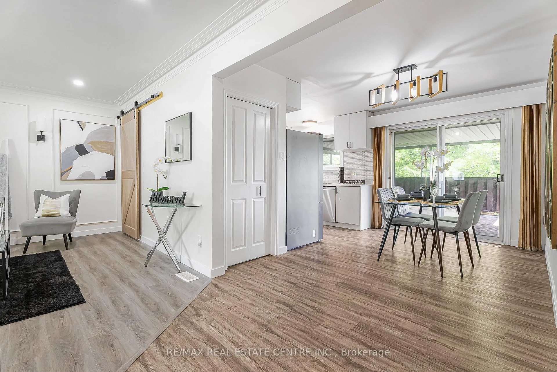 Photo 8 of 95 Ripplewood Crescent, Kitchener — HOMEH