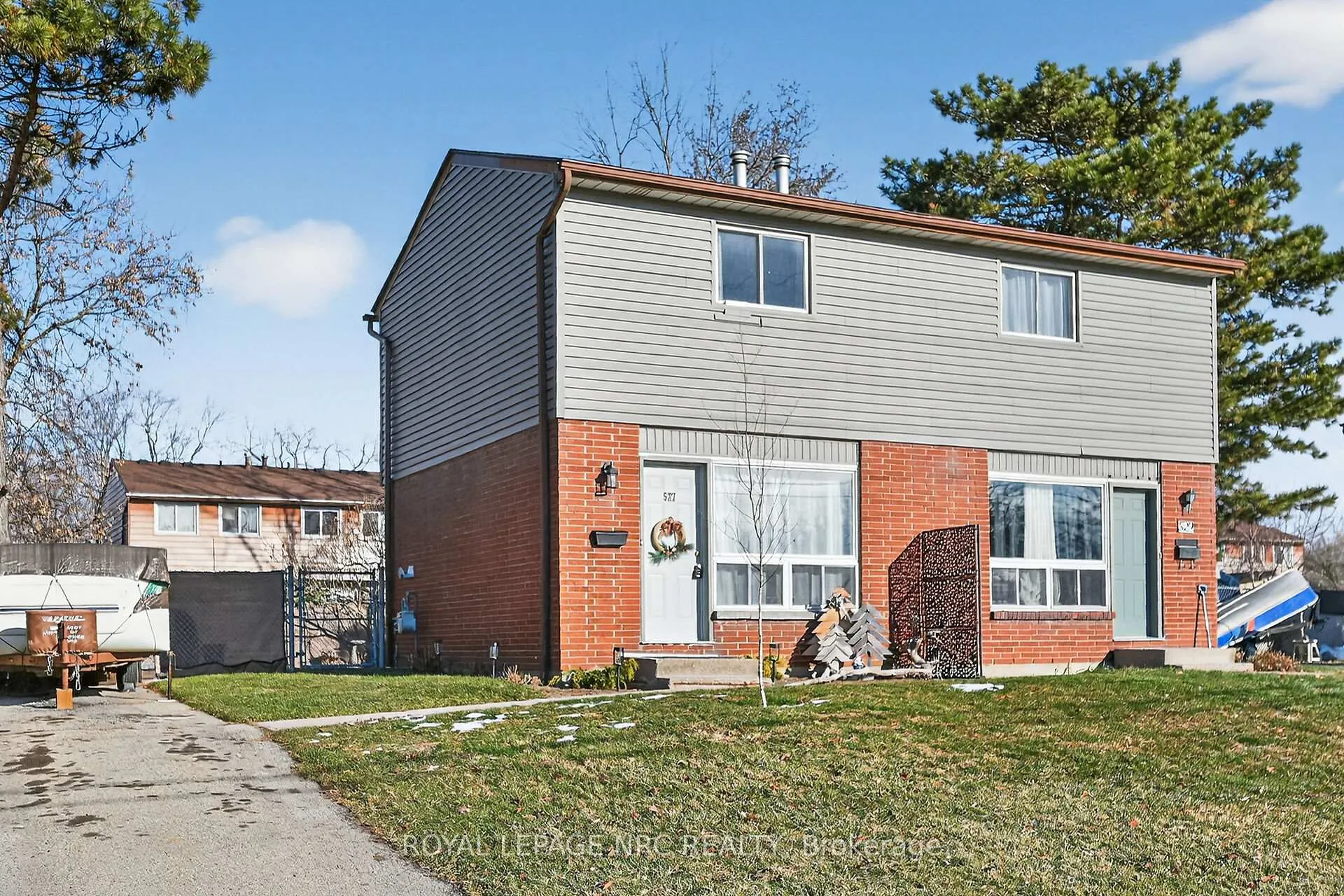 Photo 2 of 527 Main Street E, Haldimand, Dunnville — HOMEH