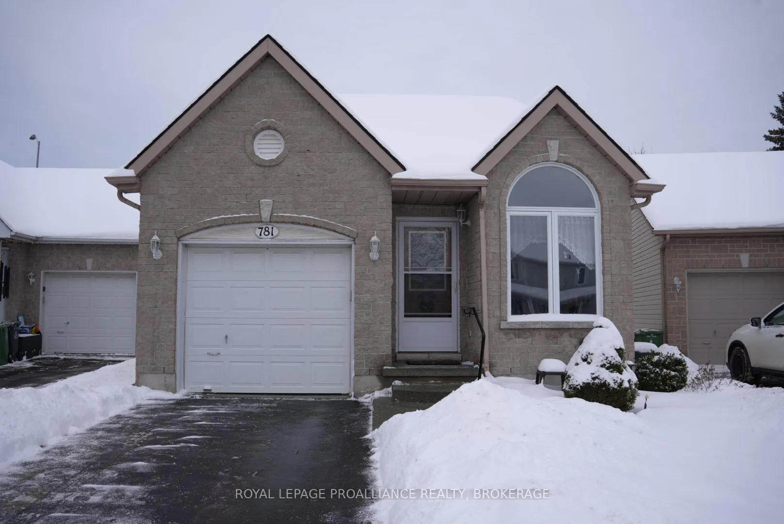Front of 781 Shires Way