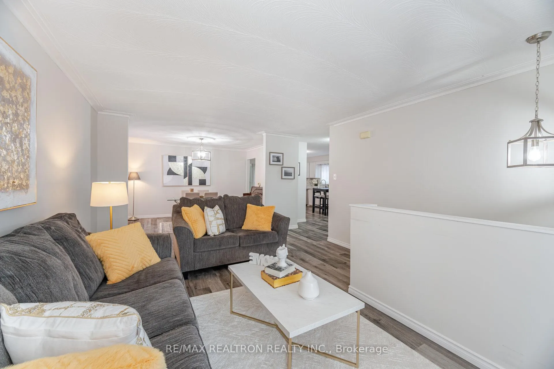 Photo 10 of 68 Trawley Crescent, Ajax, Central — HOMEH