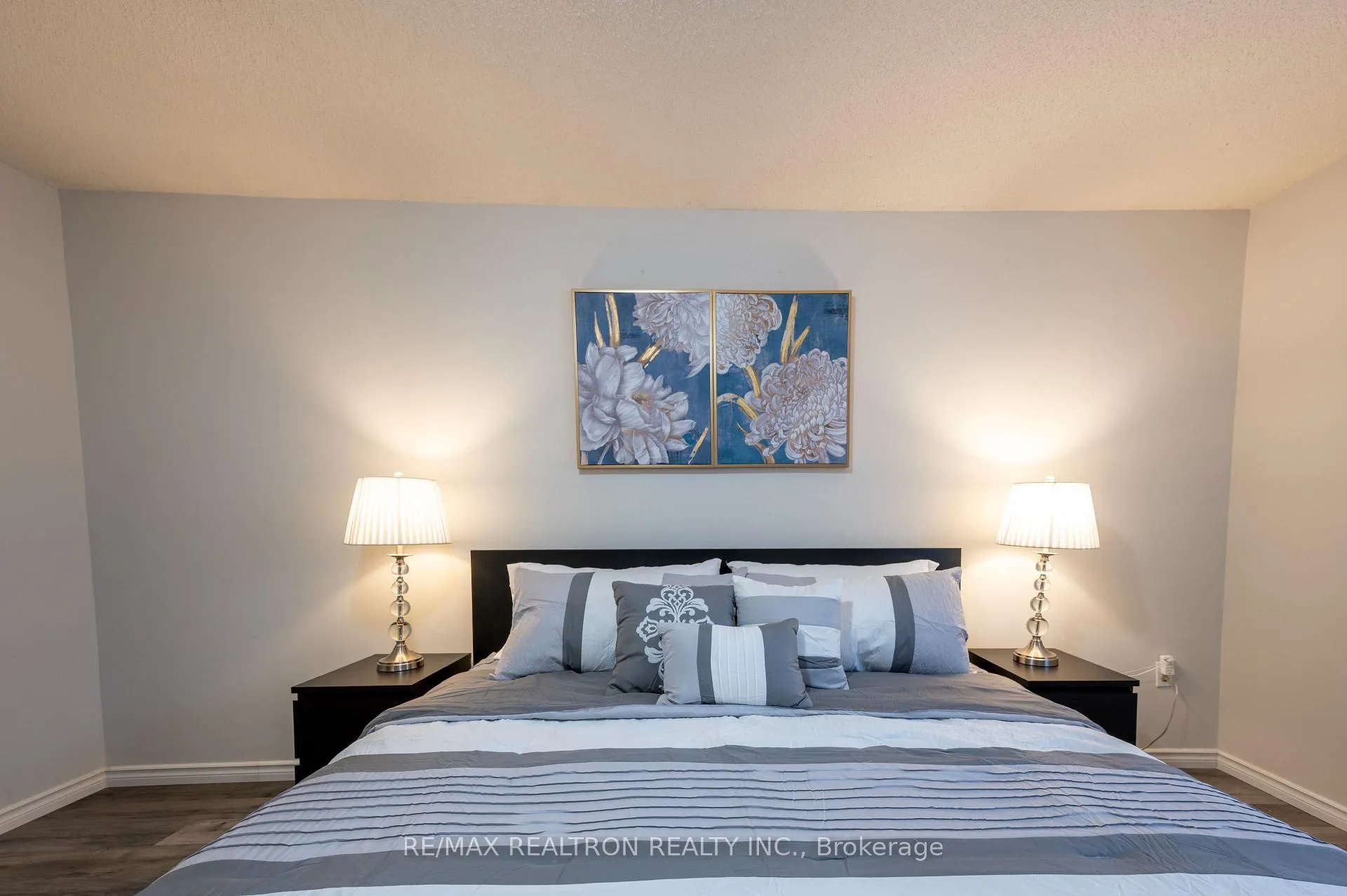 Photo 23 of 68 Trawley Crescent, Ajax, Central — HOMEH
