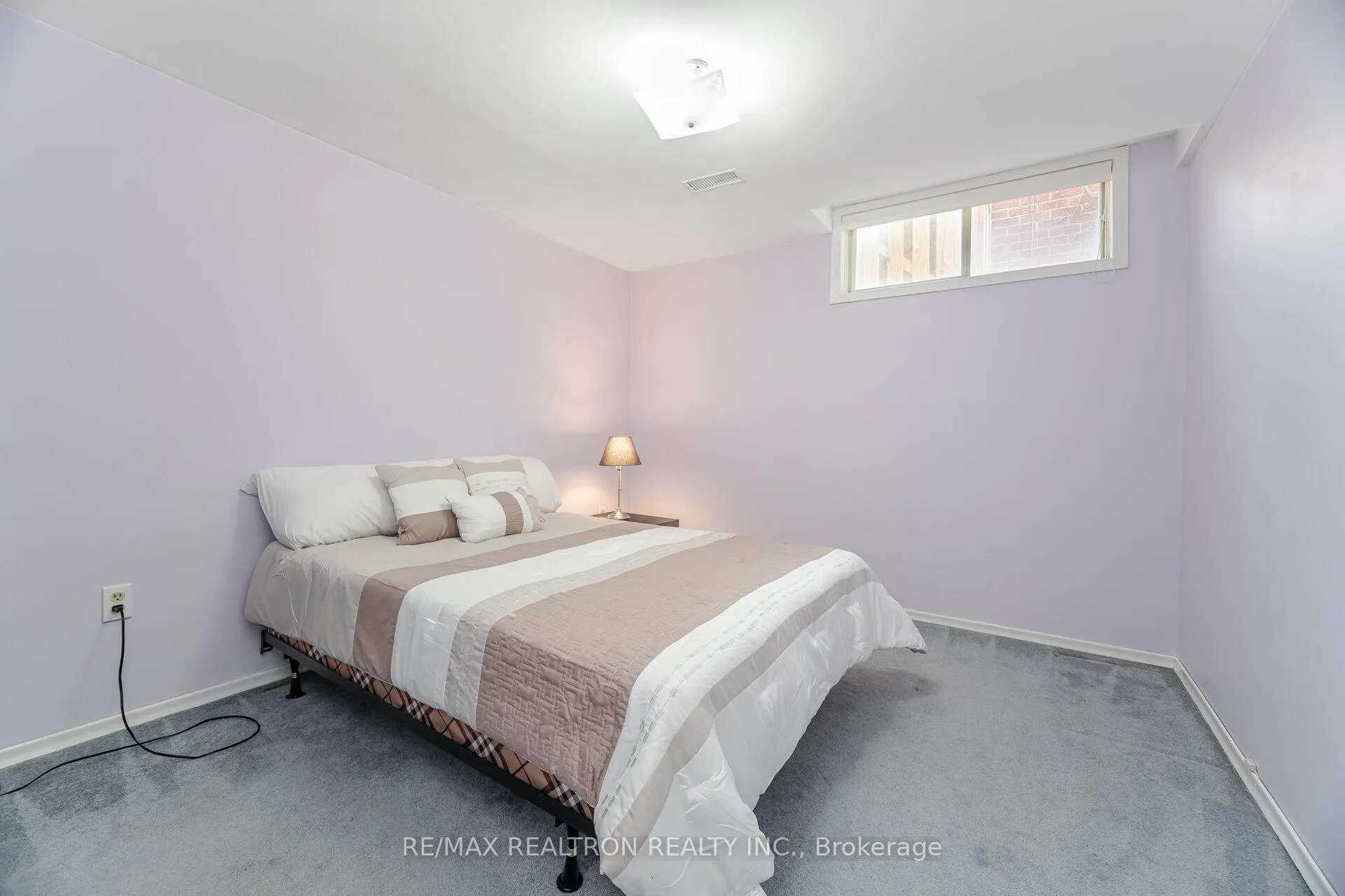 Photo 32 of 68 Trawley Crescent, Ajax, Central — HOMEH