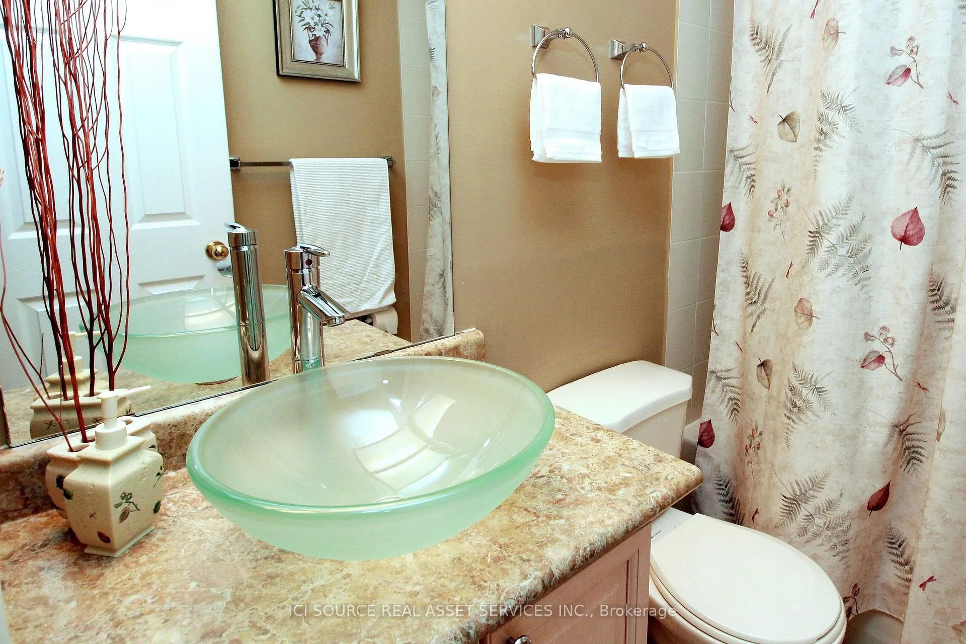 Photo 16 of 85 Wilmot Trail, Clarington, Bowmanville — HOMEH