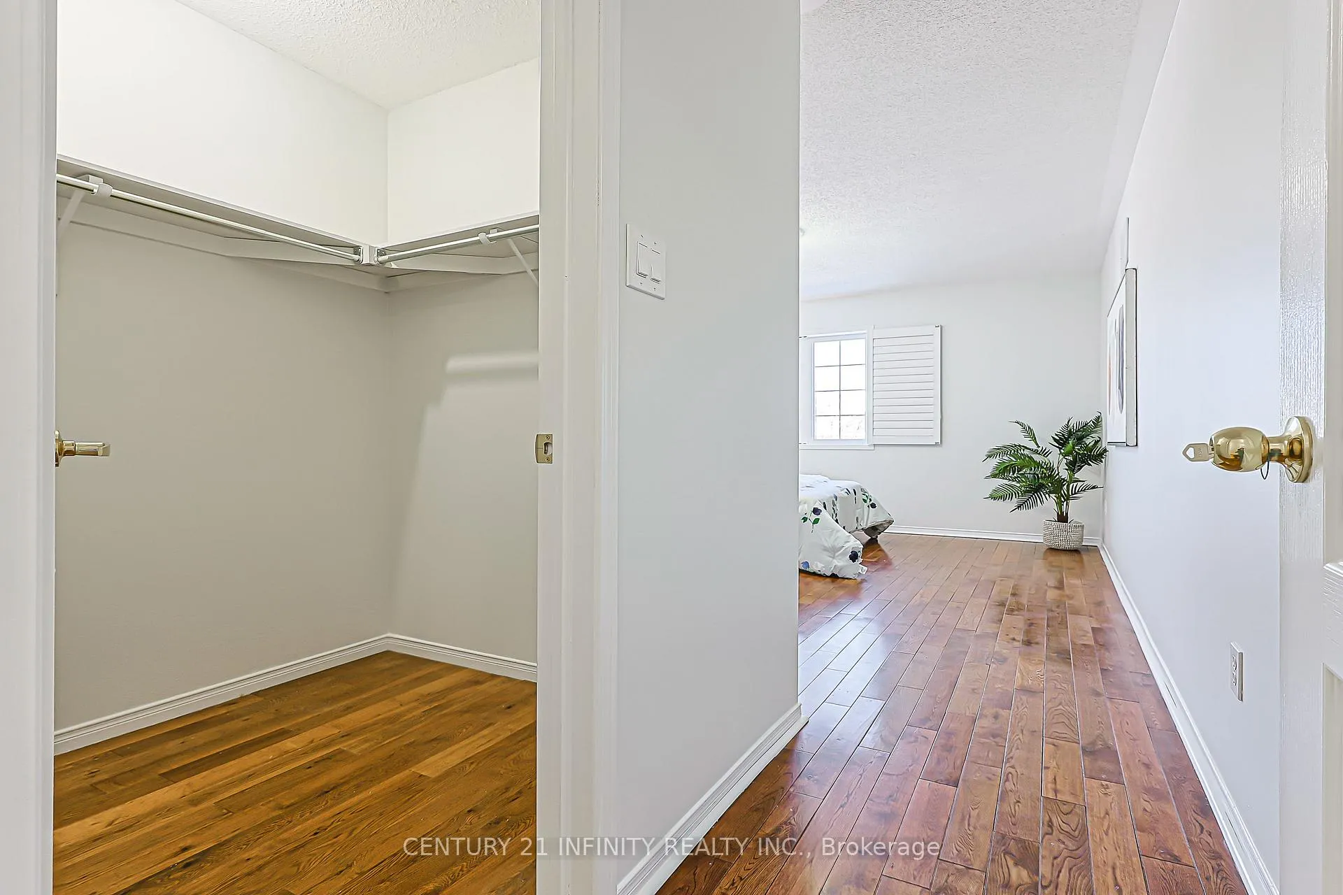 Photo 42 of 31 Gloria Crescent, Whitby, Williamsburg — HOMEH