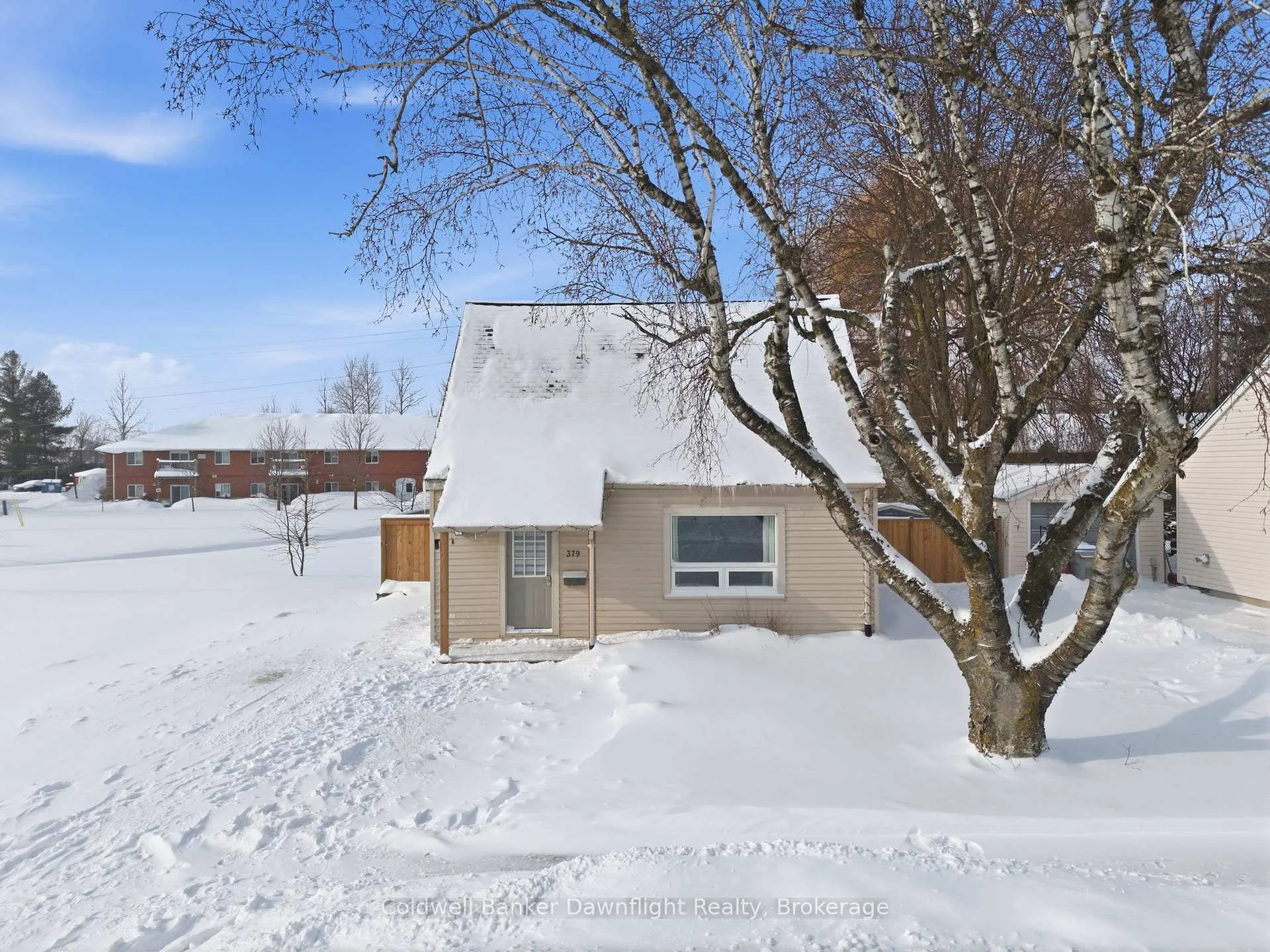 Photo 3 of 379 Marlborough Street, South Huron, Exeter — HOMEH