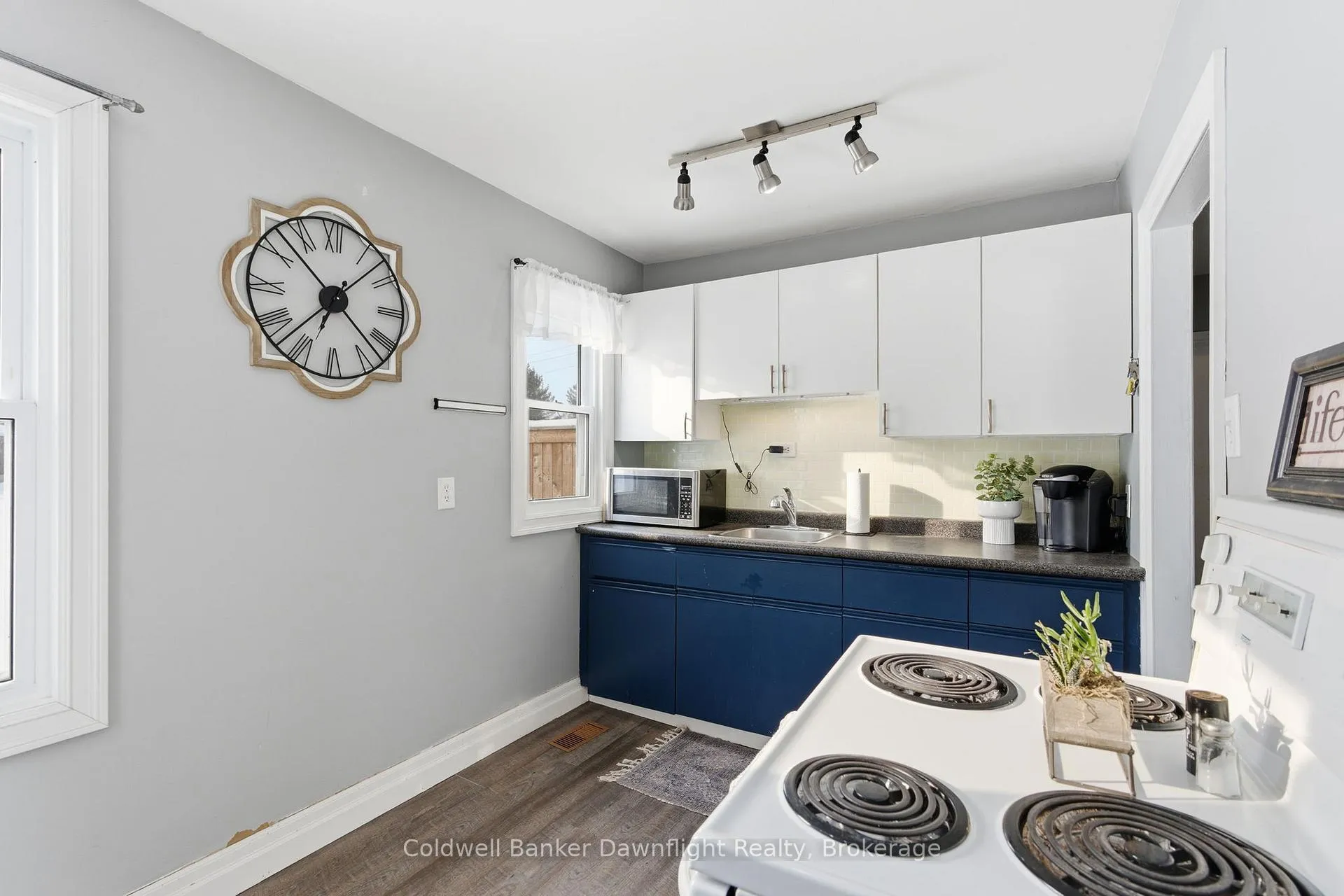 Photo 12 of 379 Marlborough Street, South Huron, Exeter — HOMEH