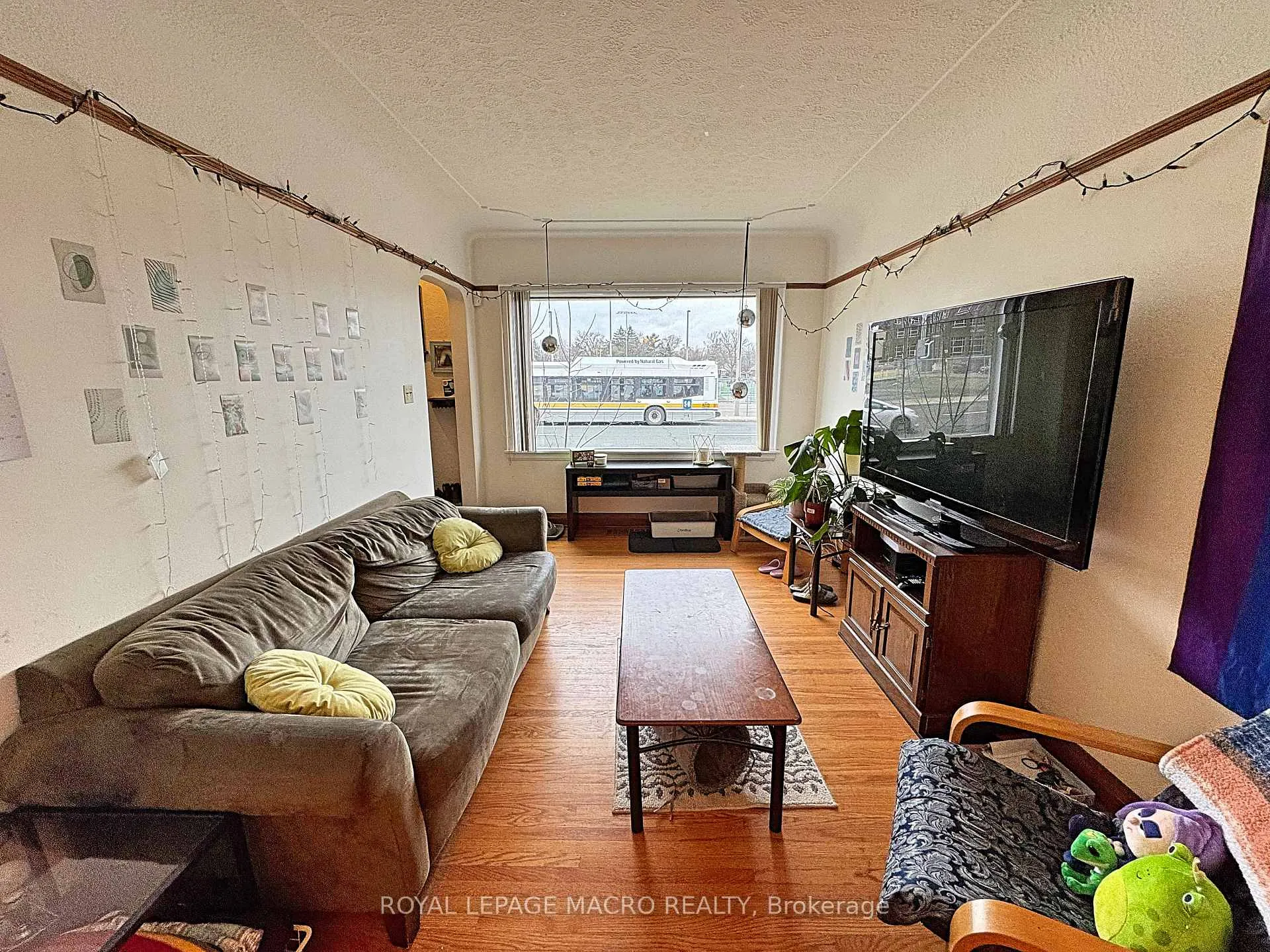 Photo 9 of 57 Paradise Road S, Hamilton, Westdale — HOMEH