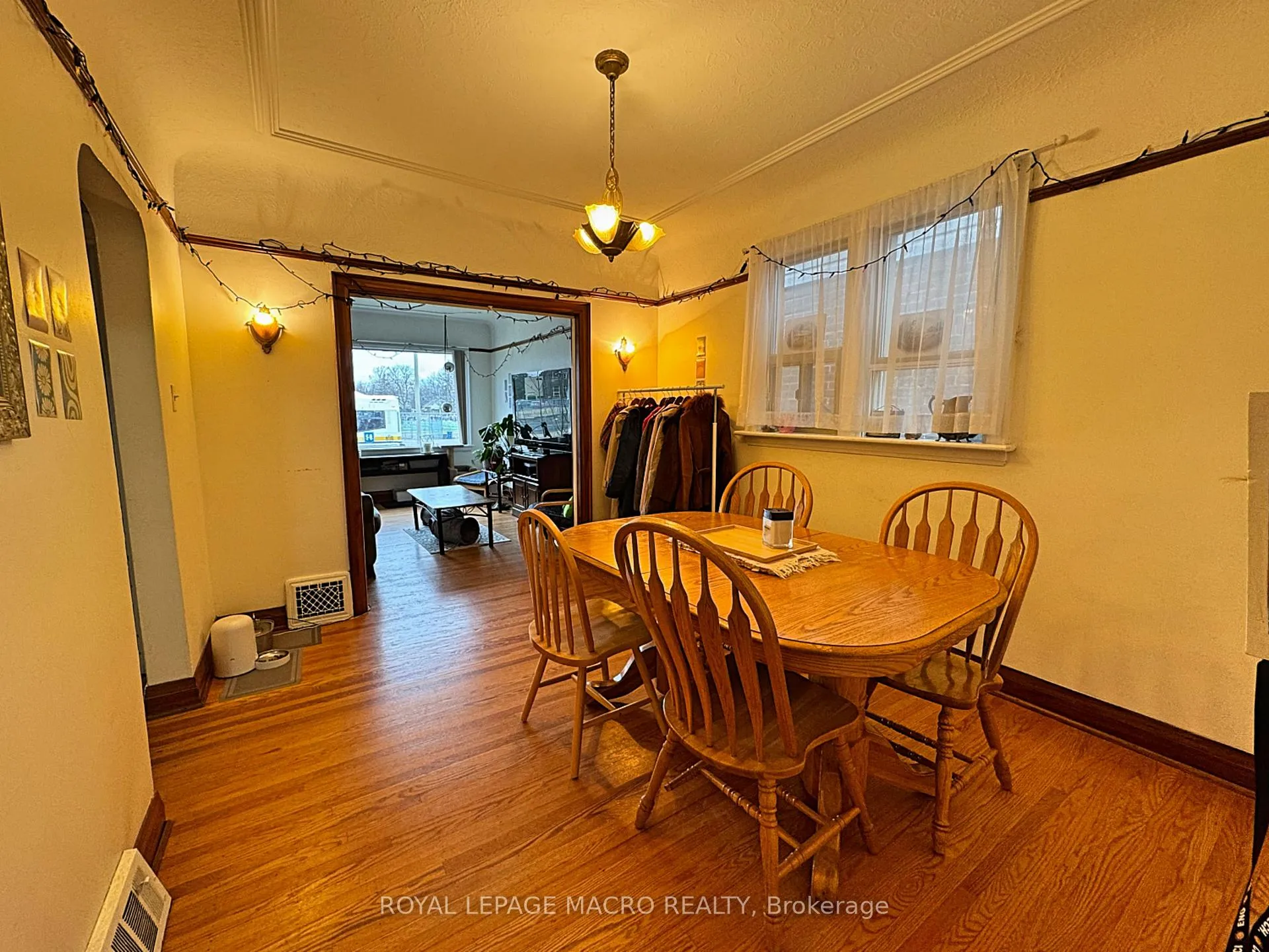 Photo 11 of 57 Paradise Road S, Hamilton, Westdale — HOMEH