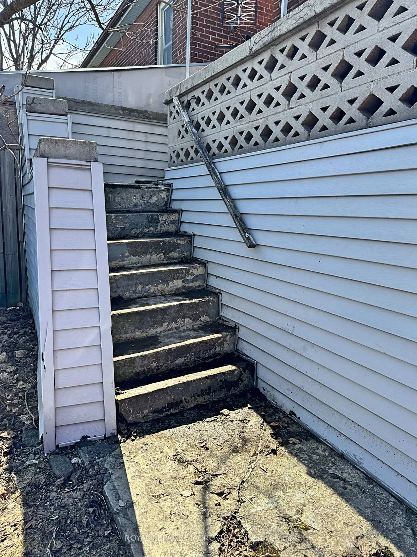 Photo 30 of 57 Paradise Road S, Hamilton, Westdale — HOMEH