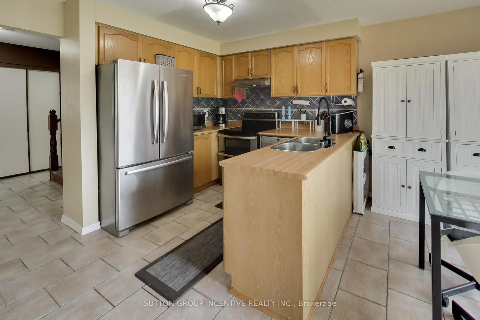 Photo 6 of 1238 Benson Street, Innisfil, Alcona — HOMEH