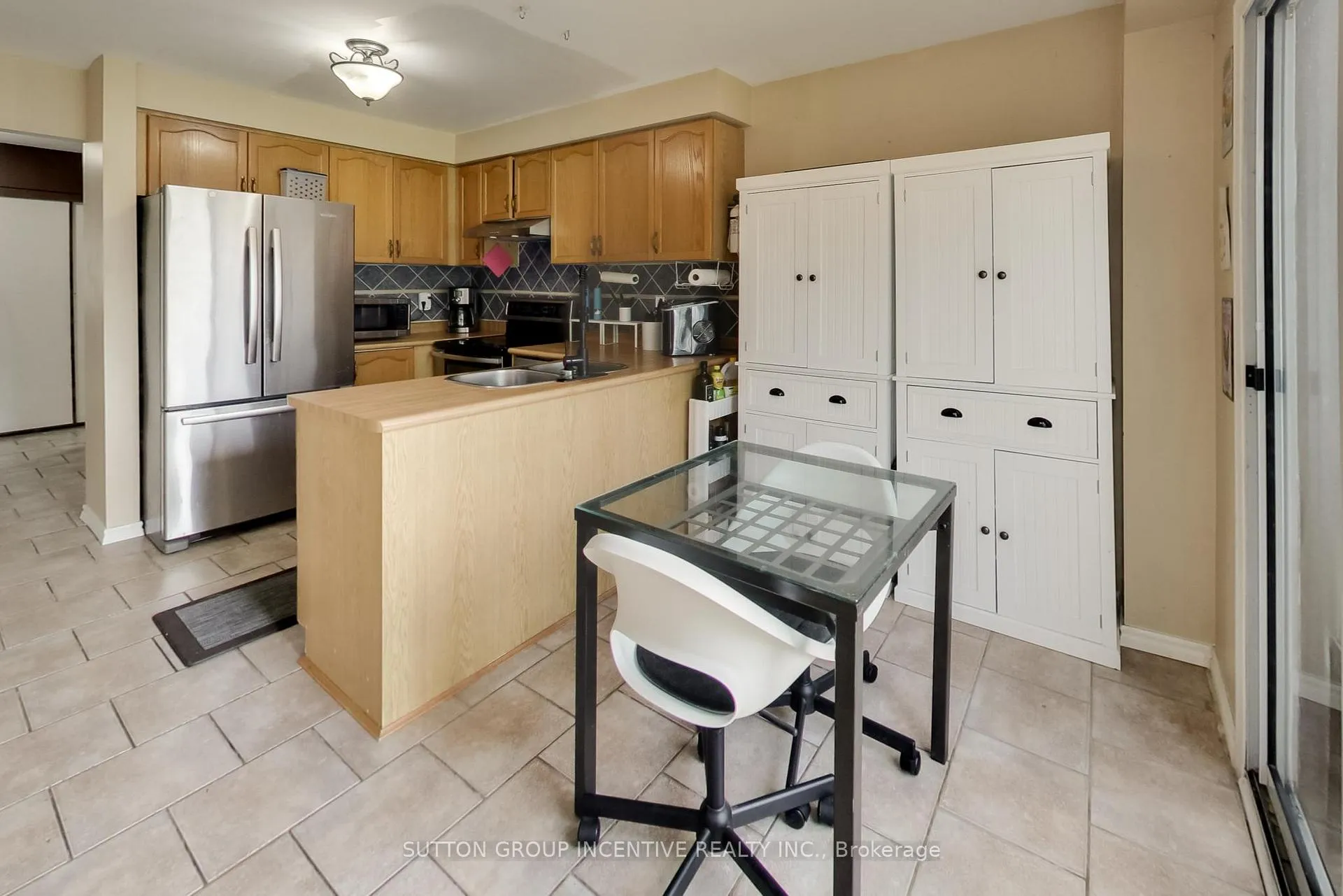 Photo 7 of 1238 Benson Street, Innisfil, Alcona — HOMEH