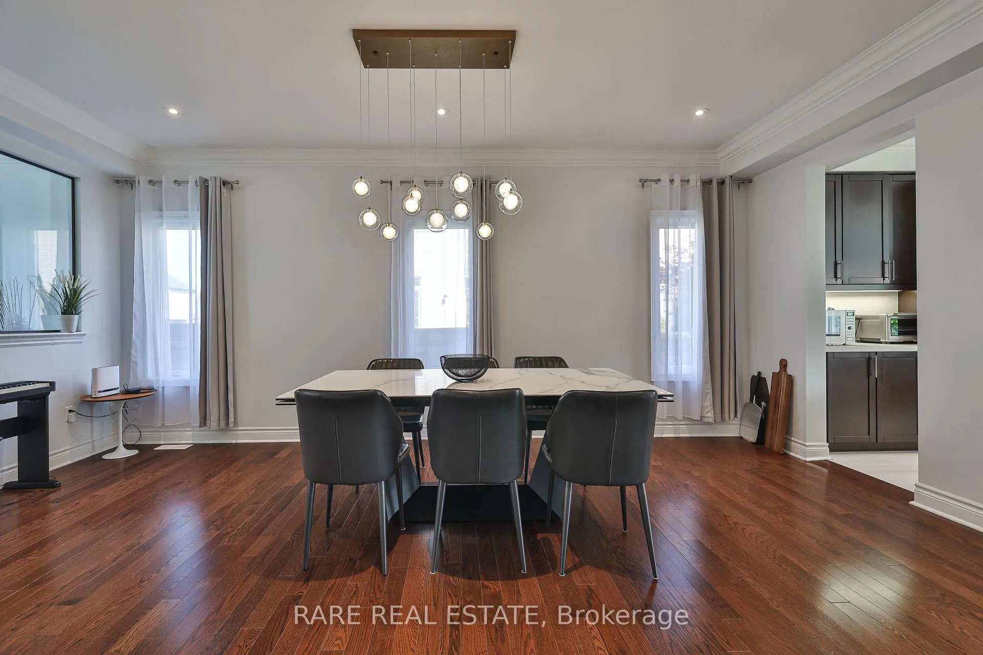 Photo 8 of 405 Thomas Cook Avenue, Vaughan, Patterson — HOMEH