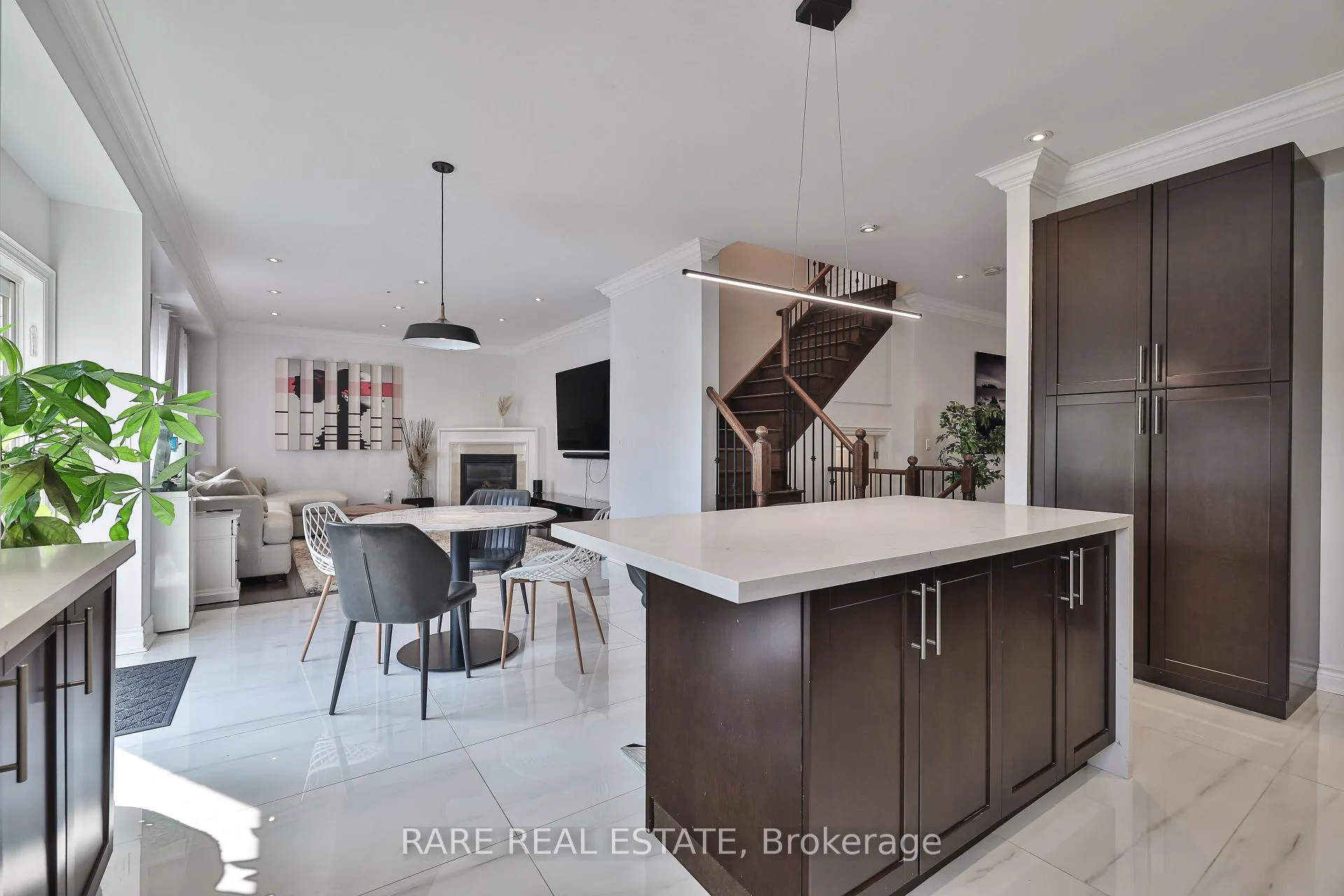 Photo 13 of 405 Thomas Cook Avenue, Vaughan, Patterson — HOMEH