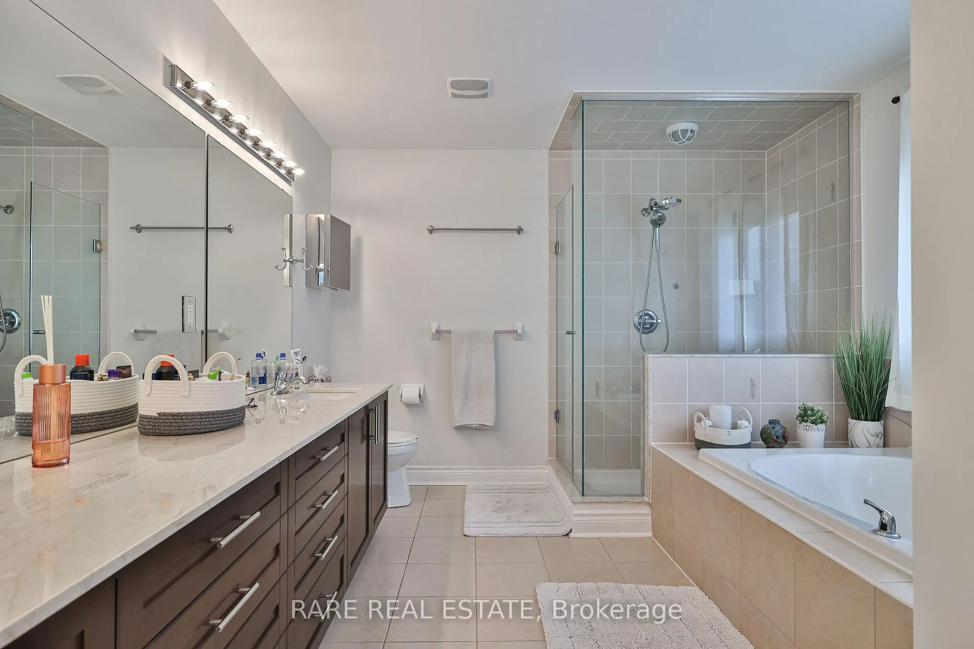 Photo 21 of 405 Thomas Cook Avenue, Vaughan, Patterson — HOMEH