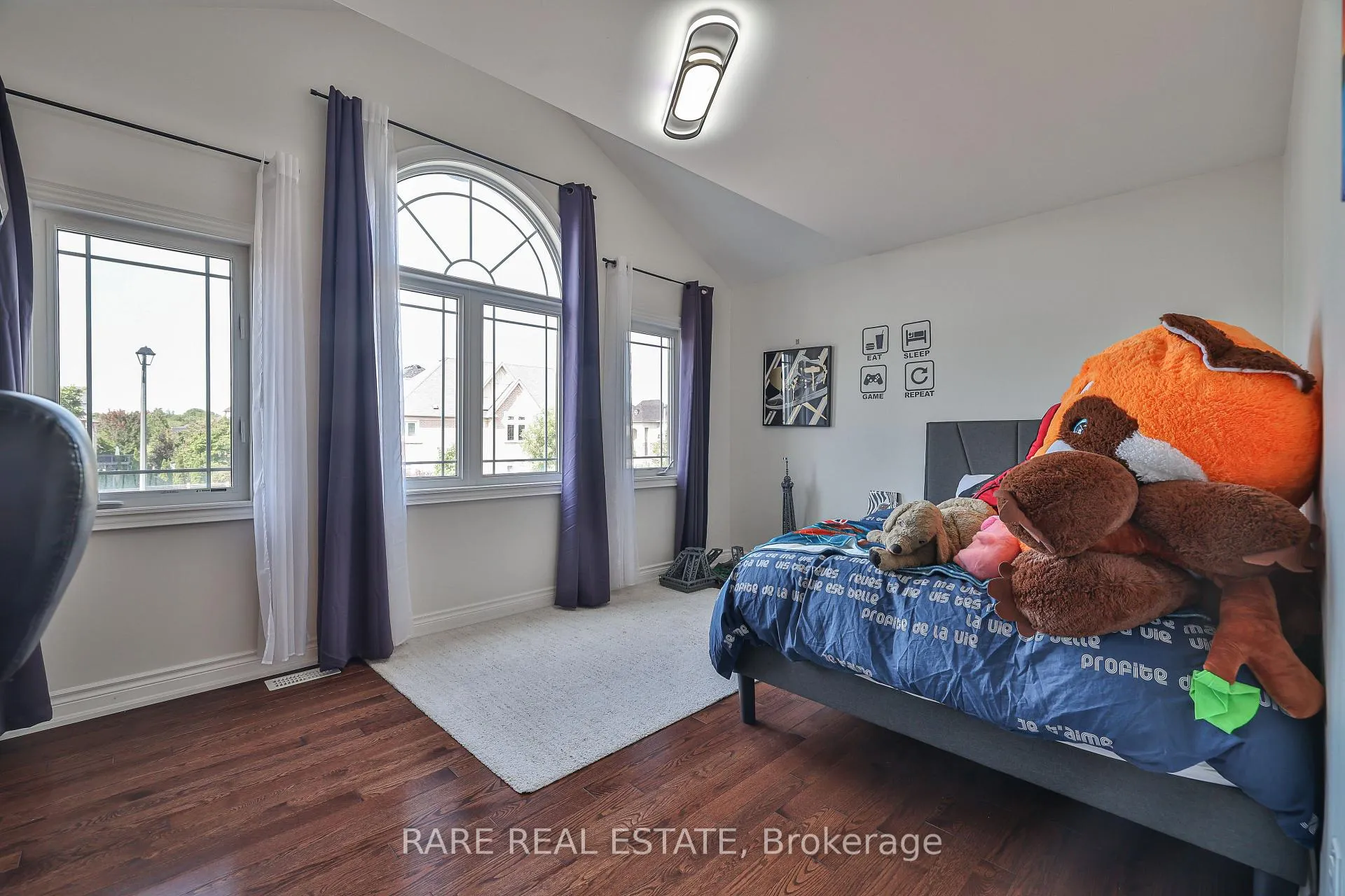 Photo 31 of 405 Thomas Cook Avenue, Vaughan, Patterson — HOMEH