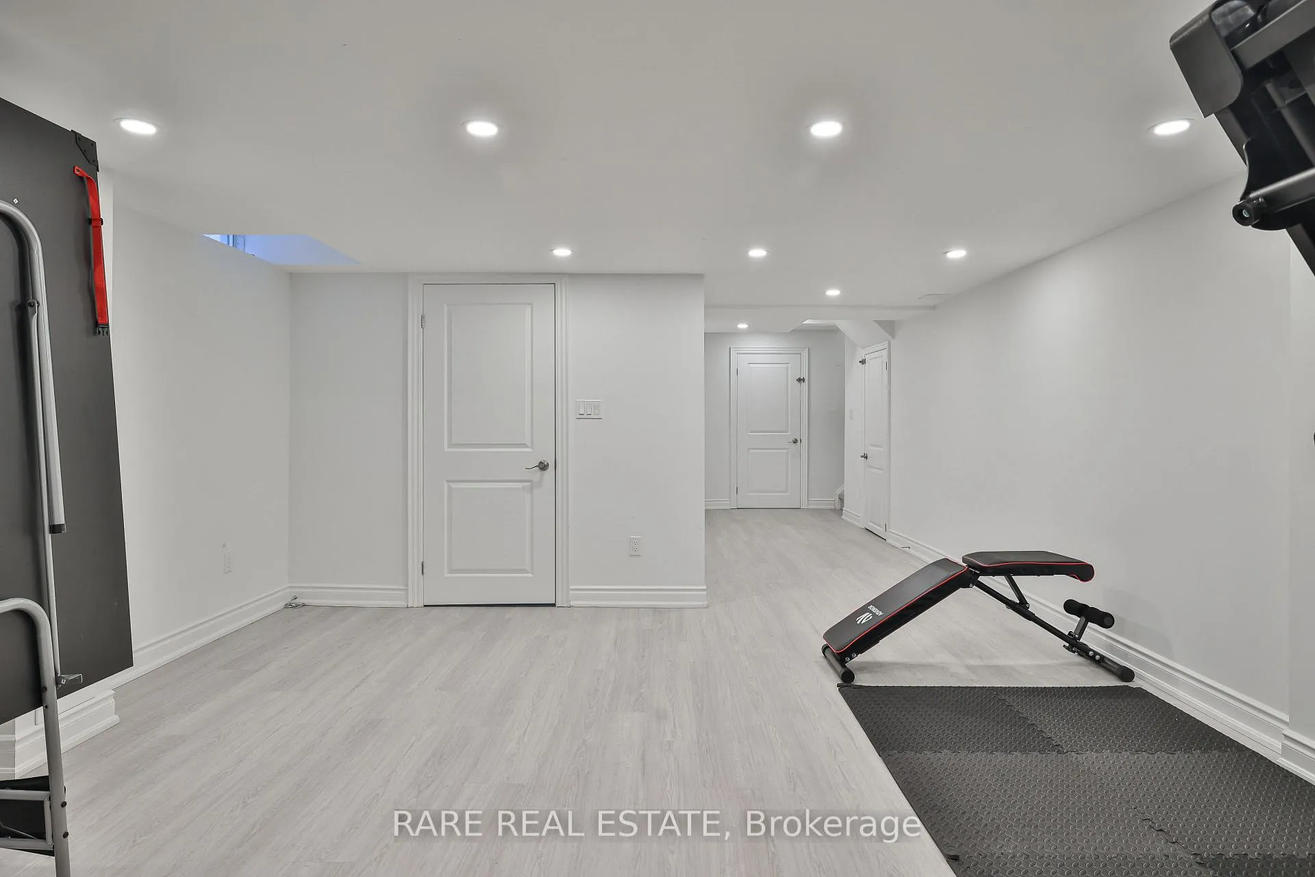 Photo 38 of 405 Thomas Cook Avenue, Vaughan, Patterson — HOMEH
