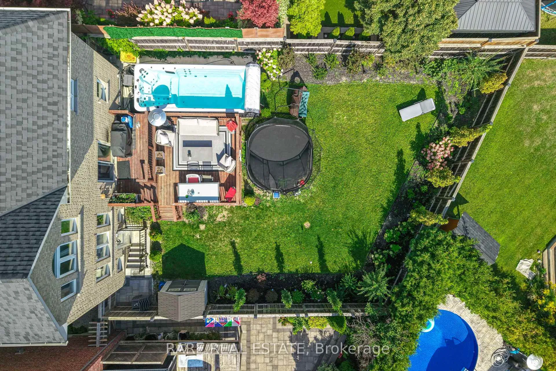 Photo 48 of 405 Thomas Cook Avenue, Vaughan, Patterson — HOMEH